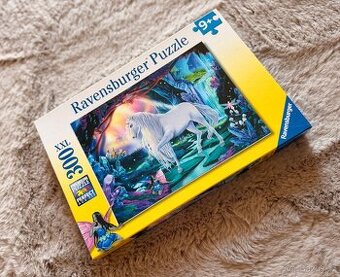 Hračky,lego,puzzle,knížky