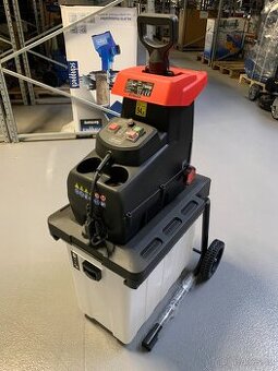 GS 60 - elektrický válcový drtič 2800 W s boxem