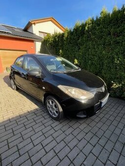 Mazda 2, r. 2008, 1.3, na náhradní díly