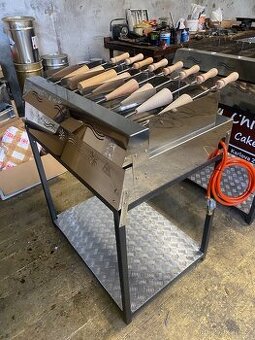 Gril na pečení trdelníků