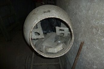 Nabízím ke koupi stavební míchačku