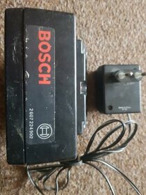 Bosch - nabíječka aku naradí - 1