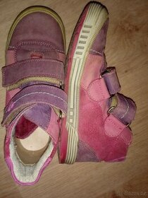 Dívčí kožená celoroční obuv TSM vel.29