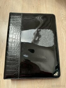 Giorgio Armani kožené pouzdro na notebook