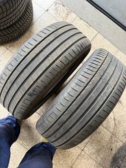 Pirelli scorpion 235/55R18