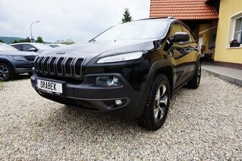 JEEP CHEROKEE TRAILHAWK 3,2 V6 200KW 2015 CZ