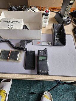 Motorola international 7200 - 1