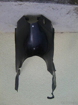 čz 175/450- podsedlové plechy,kryty reflektoru,stojan,p.blat