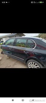 Prodám Zadní dveře Přední kompletní ŠKODA SUPERB 2 08-13 ba