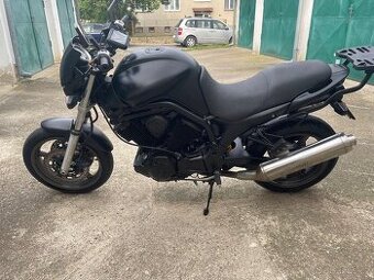 BT 1100 bulldog - 1
