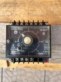 TU 60.2 časové relé 220V 50HZ ZPA - 1