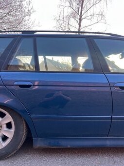 Zadní pravé dveře bmw e39 Touring