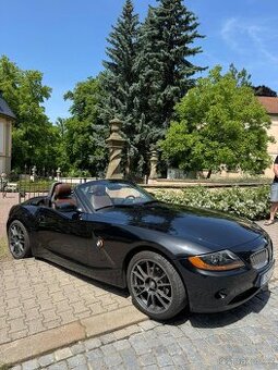 BMW Z4 e85 cabrio 2004 zajímavý interiér 2,5 141kw 6ti válec