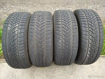 Prodám zimní pneu Dunlop 235/55 R19