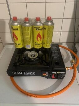 Campingoví vařič na kartuše + připojení na láhev