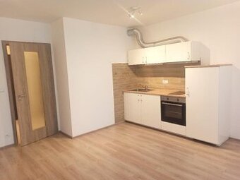 krásný byt 1+kk 35m2 v ul. Toufarova, Praha 13 - Stodůlky