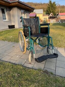 Invalidní vozík - 1