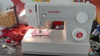 Singer Heavy Duty 4411