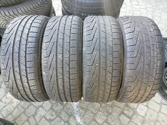 225/40/18 zimni pneu PIRELLI 225/40 R18