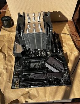 ASUS ROG STRIX Z390