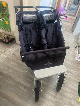 Kočárek Easywalker duo pro dvojčata
