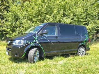 Volkswagen Caravelle s camping vestavbou