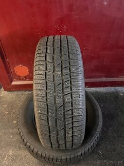 Zimní pneumatiky 215/60R16