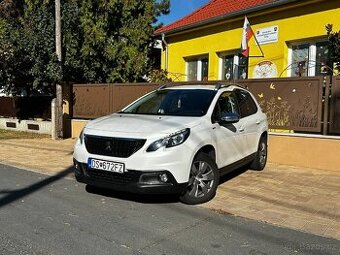 Peugeot 2008 1.2 PureTech Style