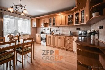 Prodej rodinného domu o rozloze 190 m², ulice Za Klášterem - - 1