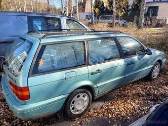 VW passat variant B4 1,8 GL