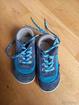 Jonap kožené tenisky vel. 22