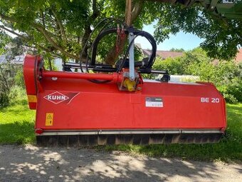 Mulčovač KUHN