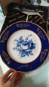 Porcelánový talíř