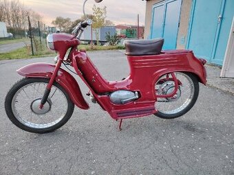 Jawa 555 deluxe s TP