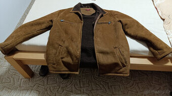 Zimní semišová bunda