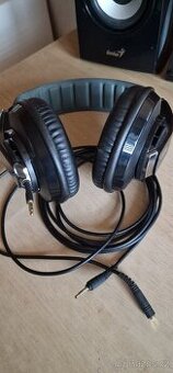 Sluchátka  HD681 EVO
