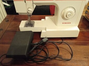 Šicí stroj Singer