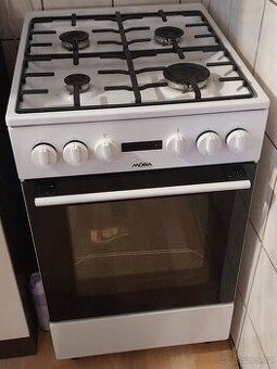 Plynový sporák MORA