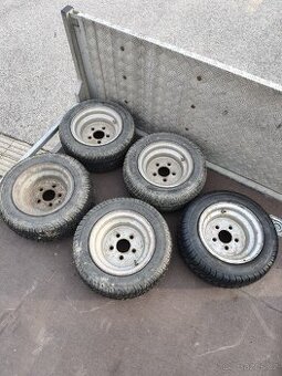 Prodám kolo na přívěs 10" s pneu 195/50 R10