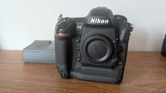 Nikon D5 110K