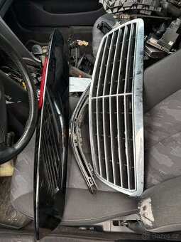 Maska a křídlo mercedes w211