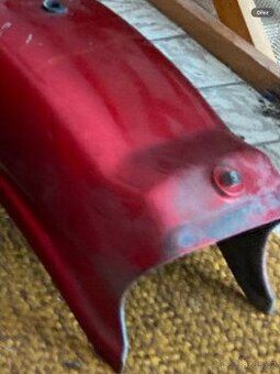 ČZ-Cagiva Roadster-blatník