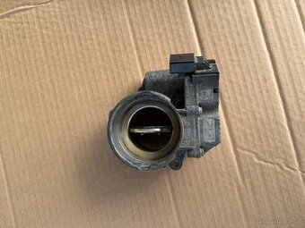 Škrticí klapka 1.9 TDI 03G128063G VW Touran