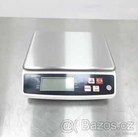 Digitální kuchyňská váha do 10 kg - dělení: 1 gram - 1