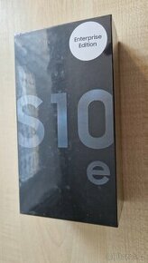 Prodám NOVÝ nerozbalený Samsung Galaxy S10e černý TOP