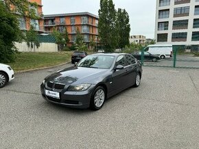 BMW 320d E90/AUT-Steptronic/xenon/iDrive/ČR/292 tkm