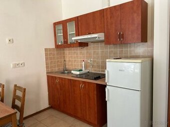 BYT K PRONÁJMU 2+KK ULICE Lupáčova Praha 3