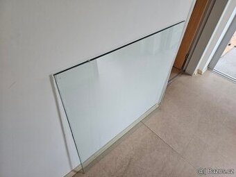 Sklo, okno 104x100cm NEPORUŠENO - 1