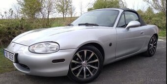 Mazda mx-5 Miata kabriolet TOP STAV