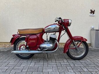 Jawa 350 kývačka
